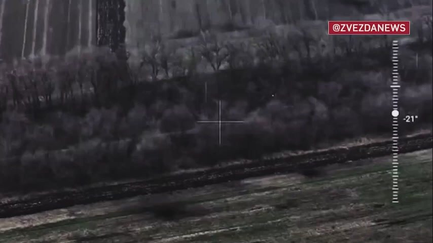 Штурмовики установили контроль над правым берегом реки Гайчур, сообщило Минобороны