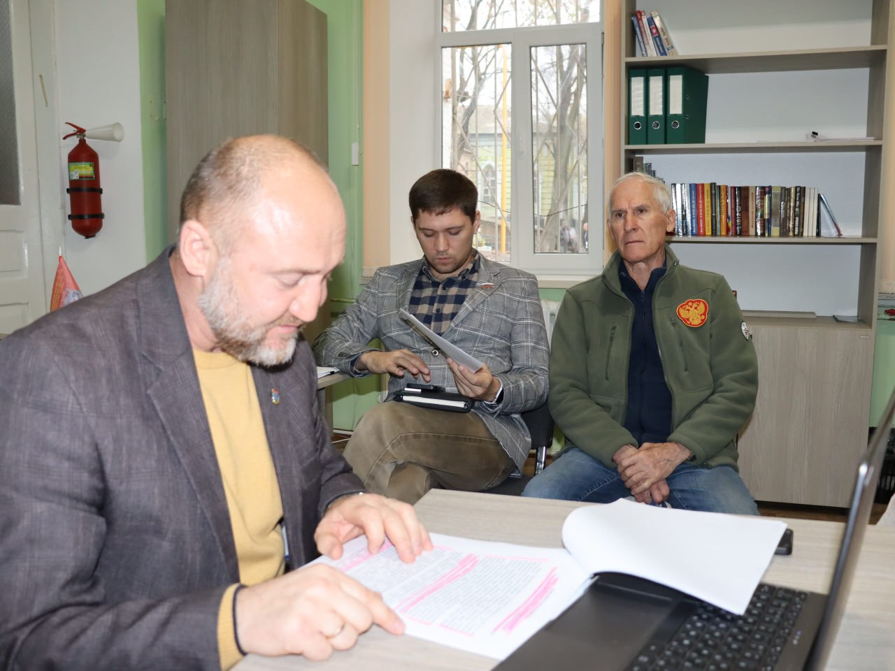 В Законодательном Собрании Запорожской области состоялось заседание Комитета по обороне, взаимодействию с правоохранительными органами и чрезвычайным ситуациям