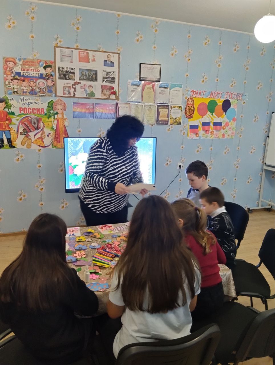 "ОТКРЫТКА ДЛЯ ЛЮБИМОЙ МАМОЧКИ" "ОТКРЫТКА ДЛЯ ЛЮБИМОЙ МАМОЧКИ"