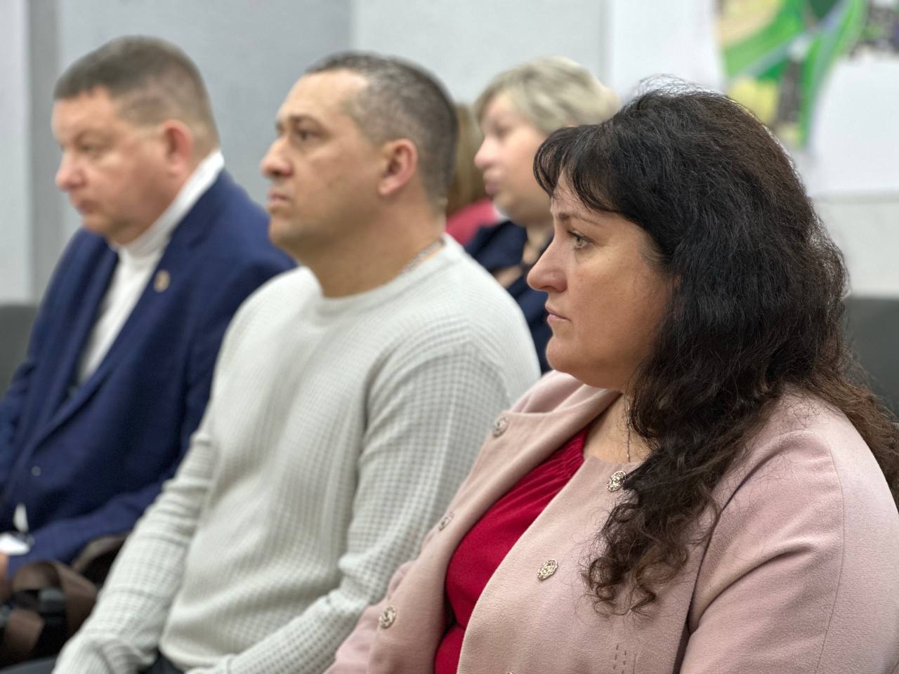 Наталья Романиченко: Провела рабочую встречу с директорами школ Васильевского района и начальниками территориальных отделов Администрации Васильевского муниципального округа Наталья Романиченко: Провела рабочую встречу с директорами школ Васильевского района и начальниками территориальных отделов Администрации Васильевского муниципального округа