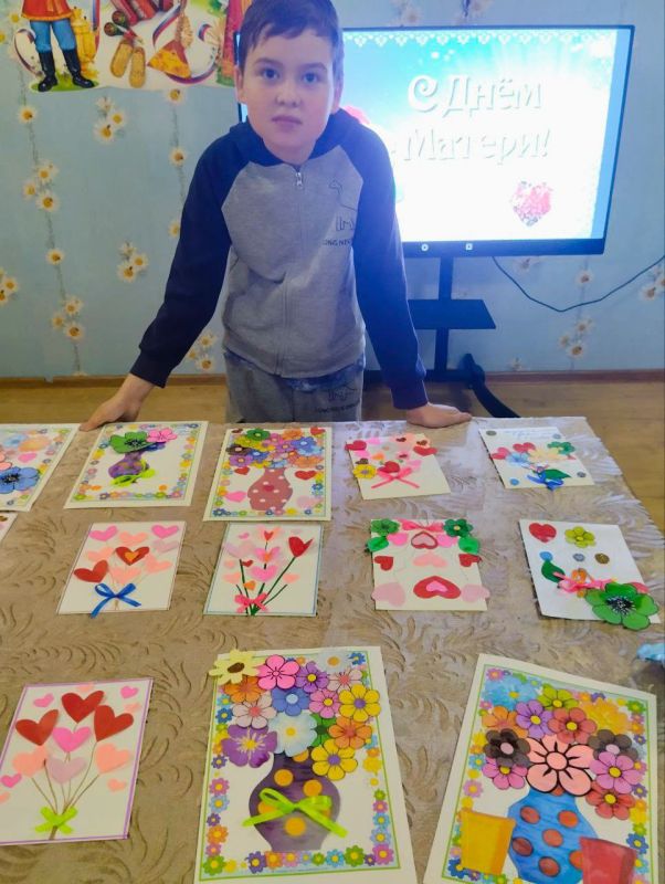 "ОТКРЫТКА ДЛЯ ЛЮБИМОЙ МАМОЧКИ" "ОТКРЫТКА ДЛЯ ЛЮБИМОЙ МАМОЧКИ"