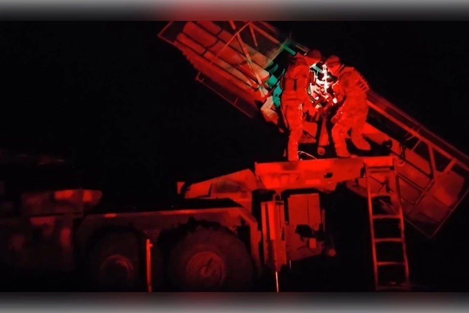 Реактивная система «Ураган» ВДВ уничтожила ряд целей ВСУ южней города Запорожье