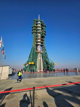 На старте Байконура находится ракета, которая по плану отправится в космос 27 ноября в 12:28 мск
