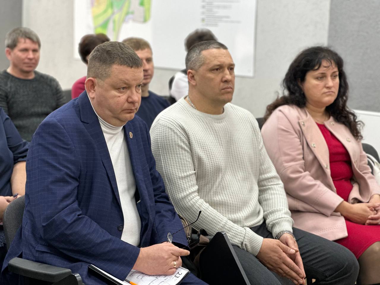 Наталья Романиченко: Провела рабочую встречу с директорами школ Васильевского района и начальниками территориальных отделов Администрации Васильевского муниципального округа Наталья Романиченко: Провела рабочую встречу с директорами школ Васильевского района и начальниками территориальных отделов Администрации Васильевского муниципального округа