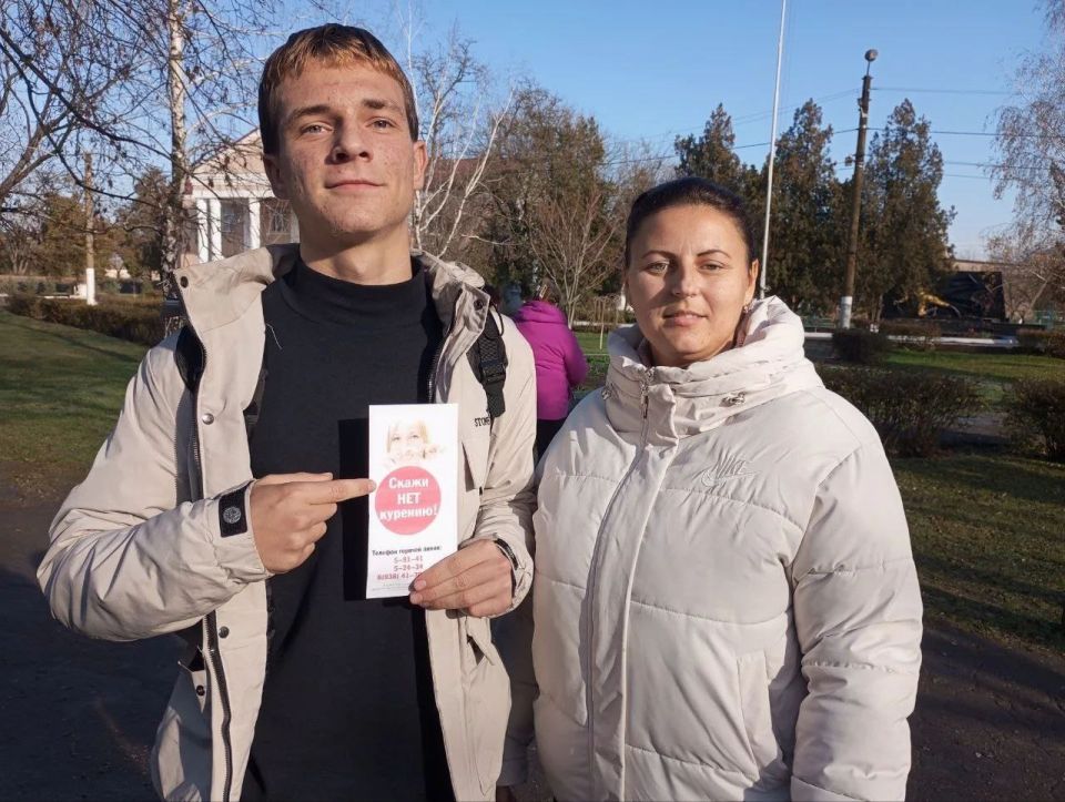 Розовская сельская библиотека совместно с ДК провели Акцию «День отказа от курения»