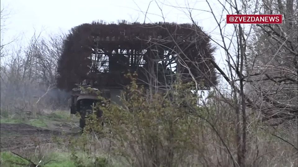 Танкисты разгромили опорные пункты, блиндажи и склады боеприпасов ВСУ в районе Гуляйполя