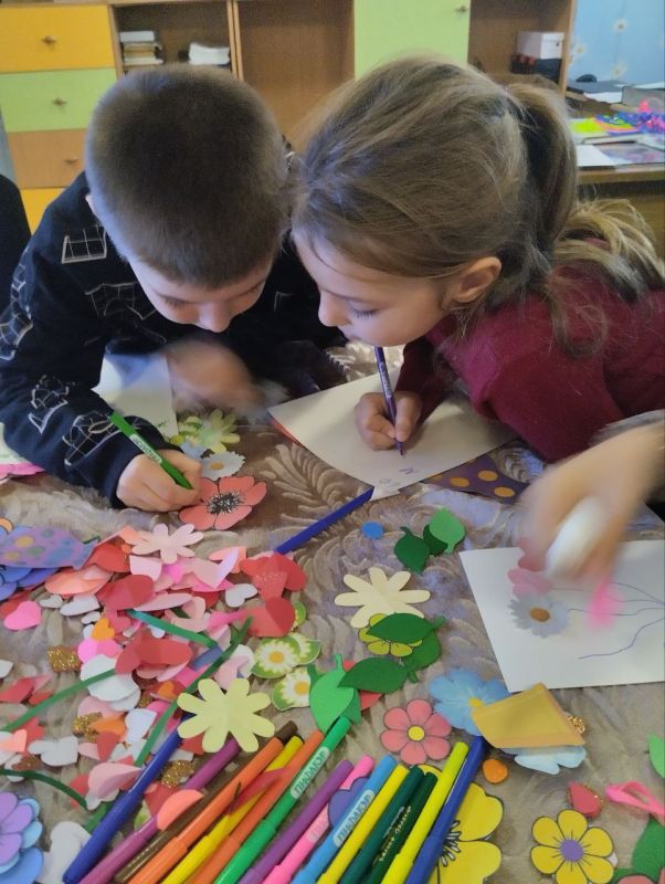 "ОТКРЫТКА ДЛЯ ЛЮБИМОЙ МАМОЧКИ"