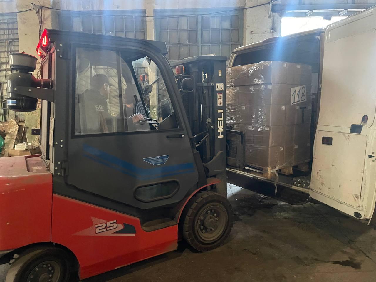 Пензенцы доставили в Пологи детские новогодние подарки Пензенцы доставили в Пологи детские новогодние подарки