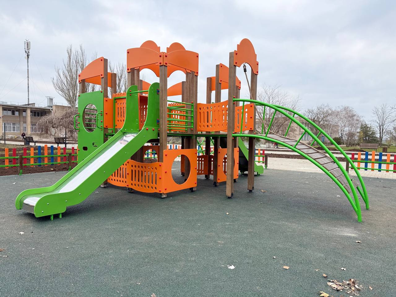 Благоустройство общественной территории возле Дома культуры выходит на финишную прямую Благоустройство общественной территории возле Дома культуры выходит на финишную прямую