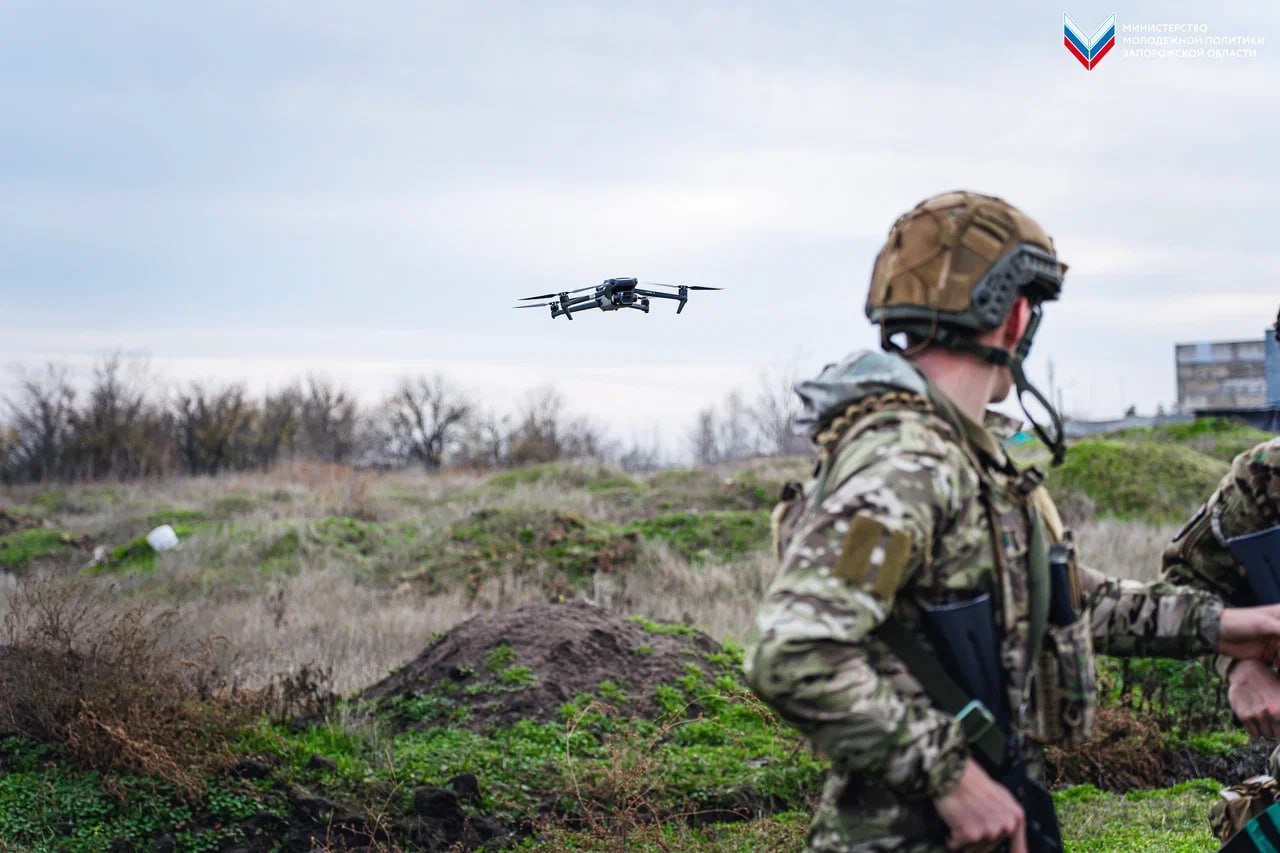 Ещё один шаг вперёд: итоги второго дня слёта Добровольческой молодёжной дружины Ещё один шаг вперёд: итоги второго дня слёта Добровольческой молодёжной дружины