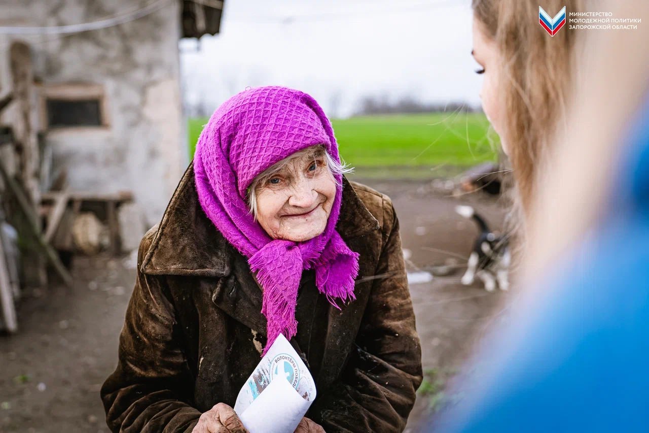 С заботой о ветеранах: добровольцы посетили ветерана Великой Отечественной войны С заботой о ветеранах: добровольцы посетили ветерана Великой Отечественной войны
