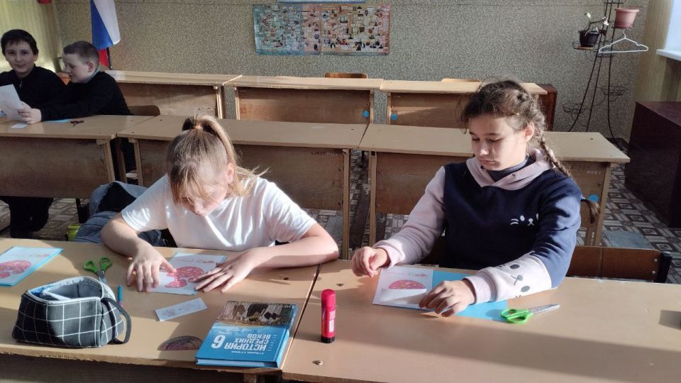 День матери-один из самых трогательных праздников в России