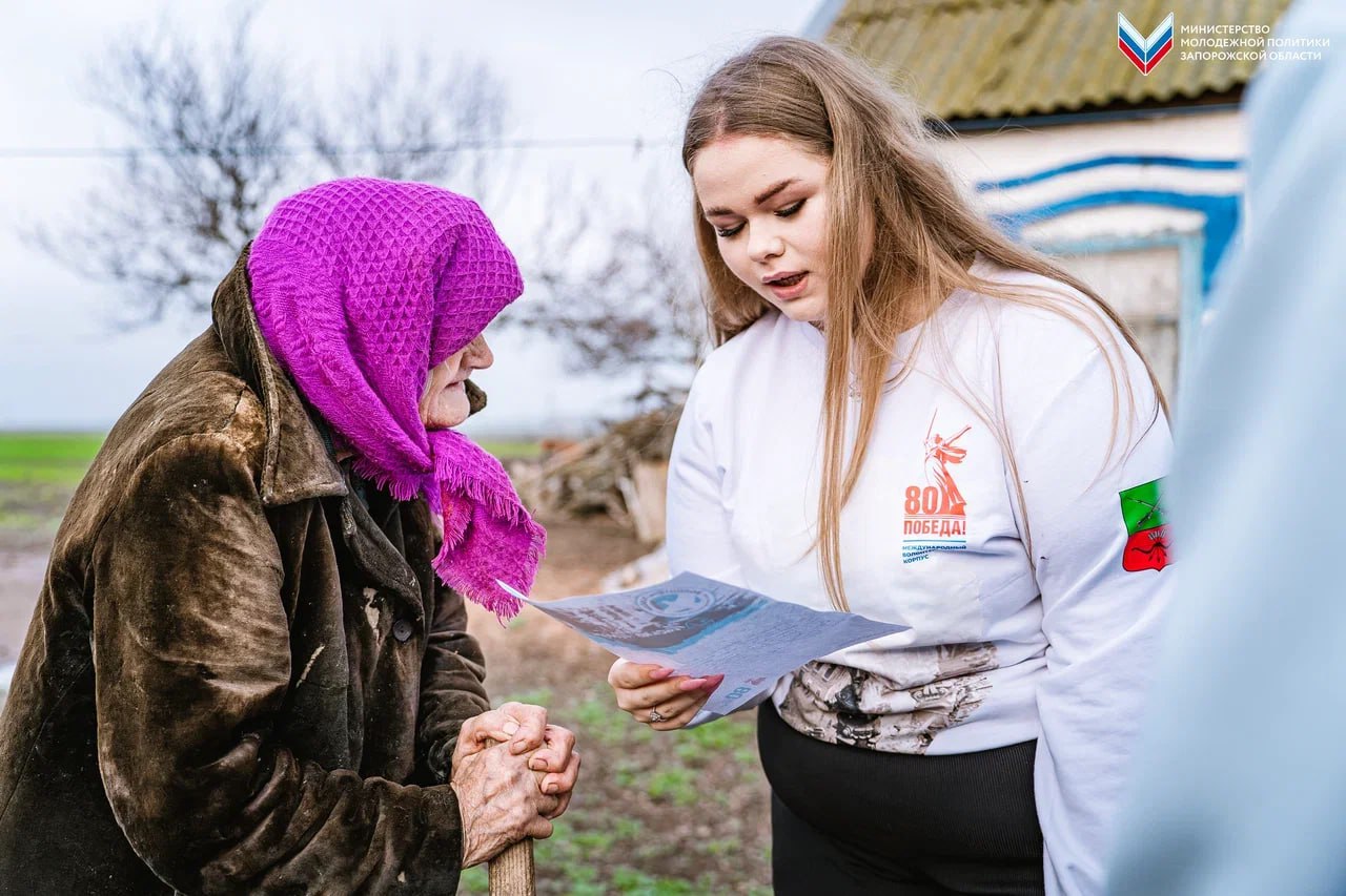 С заботой о ветеранах: добровольцы посетили ветерана Великой Отечественной войны С заботой о ветеранах: добровольцы посетили ветерана Великой Отечественной войны