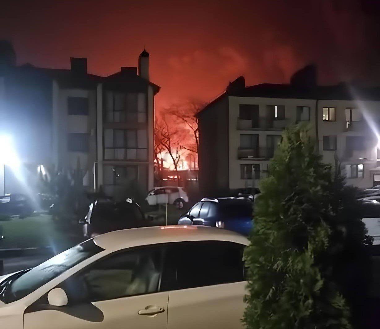 Олег Царёв: Три человека погибли, не менее 15 пострадали в результате одной из крупнейших атак украинских БПЛА по югу России Олег Царёв: Три человека погибли, не менее 15 пострадали в результате одной из крупнейших атак украинских БПЛА по югу России