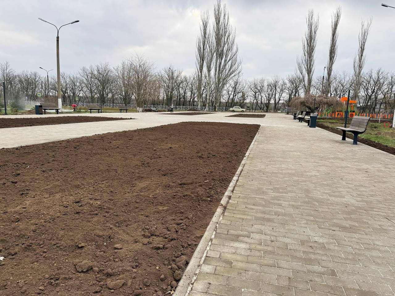 Благоустройство общественной территории возле Дома культуры выходит на финишную прямую Благоустройство общественной территории возле Дома культуры выходит на финишную прямую