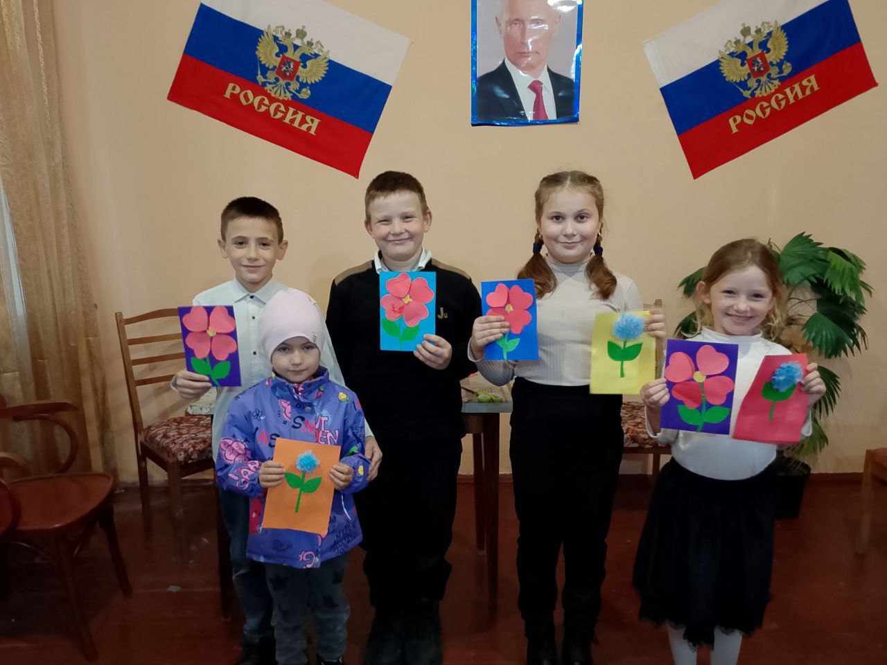 Приближается один из самых теплых и нежных праздников года – День матери