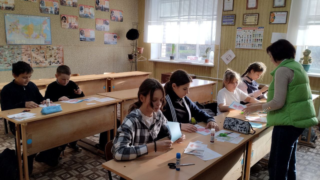 День матери-один из самых трогательных праздников в России День матери-один из самых трогательных праздников в России