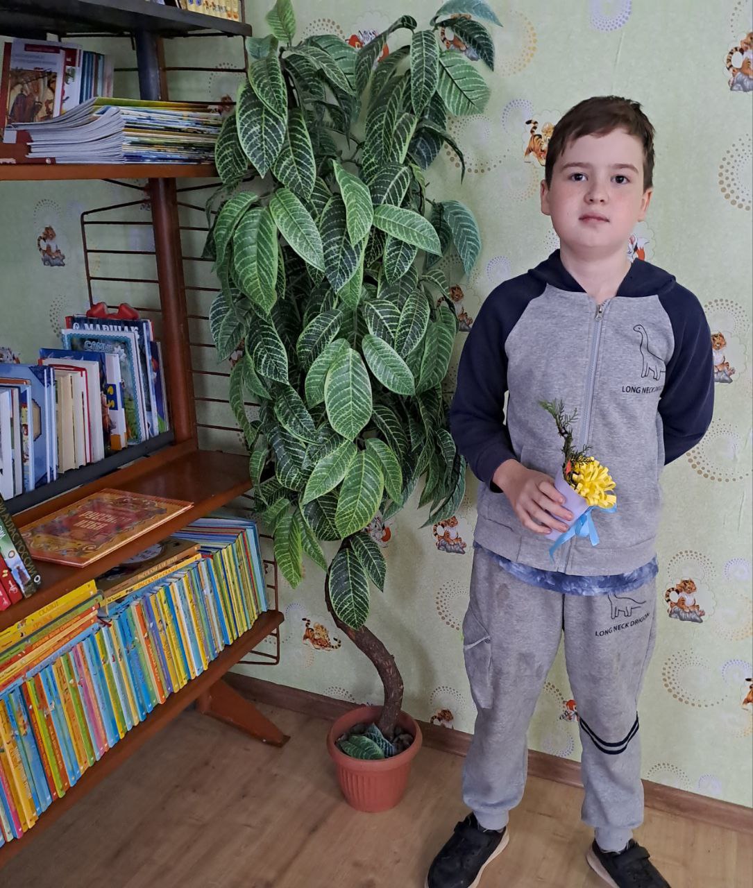 "БУКЕТ ДЛЯ МАМЫ". В последнее воскресенье ноября в России отмечается один из самых добрых и душевных праздников - День матери "БУКЕТ ДЛЯ МАМЫ". В последнее воскресенье ноября в России отмечается один из самых добрых и душевных праздников - День матери