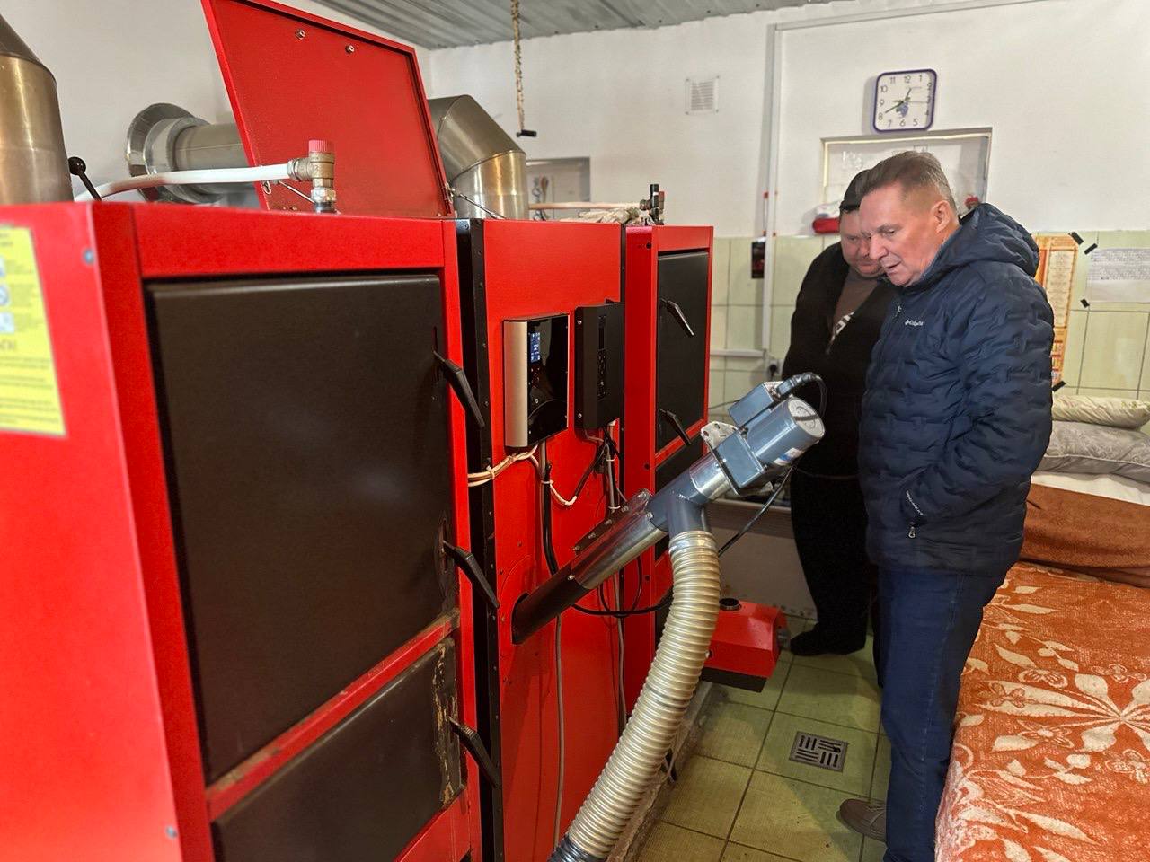 На оперативном совещании в Пологовском муниципальном округе обратил внимание коллег на необходимость оказывать особое внимание поддержке всех отраслей экономики, финансовой обеспеченности местного бюджета и развитию... На оперативном совещании в Пологовском муниципальном округе обратил внимание коллег на необходимость оказывать особое внимание поддержке всех отраслей экономики, финансовой обеспеченности местного бюджета и развитию...