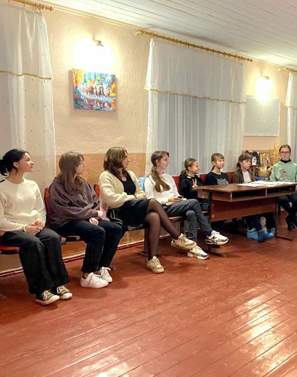 В рамках акции 24 ноября в Новоконстантиновском сельском доме культуры было проведено мероприятие, посвящённое Всероссийскому дню правовой помощи детям В рамках акции 24 ноября в Новоконстантиновском сельском доме культуры было проведено мероприятие, посвящённое Всероссийскому дню правовой помощи детям