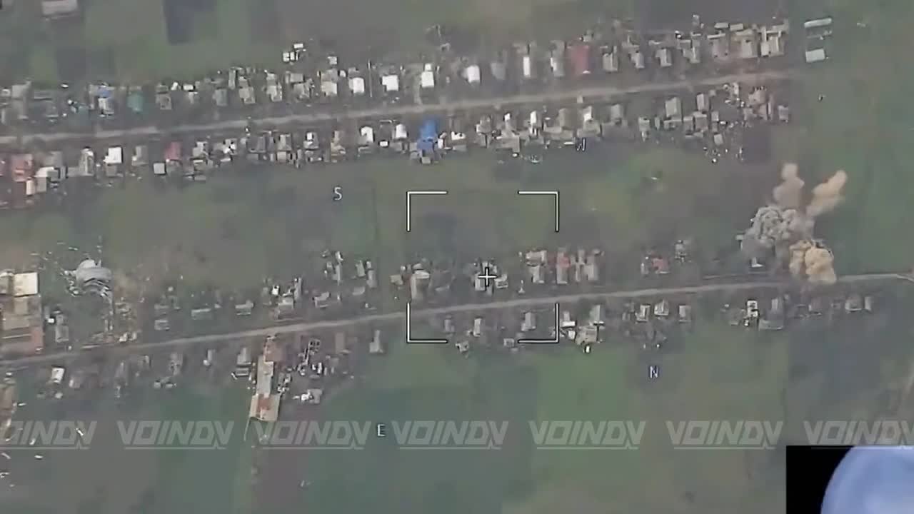 Бои за Гуляйполе.. ВС РФ наносят мощные удары по позициям ВСУ в городе и постепенно зачищают предполье