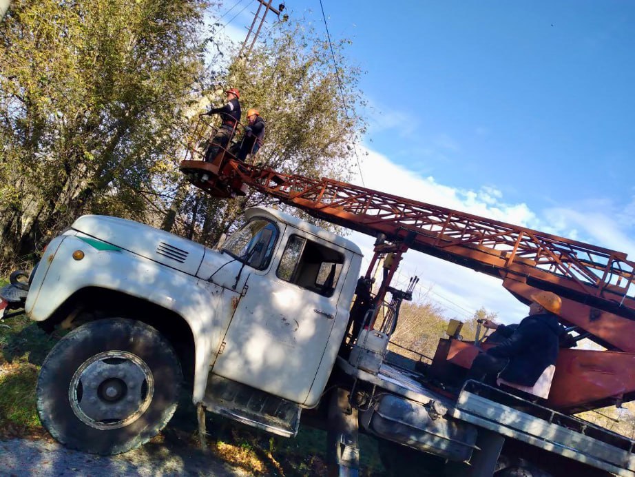 Акимовский район: расчистка трасс воздушных линий