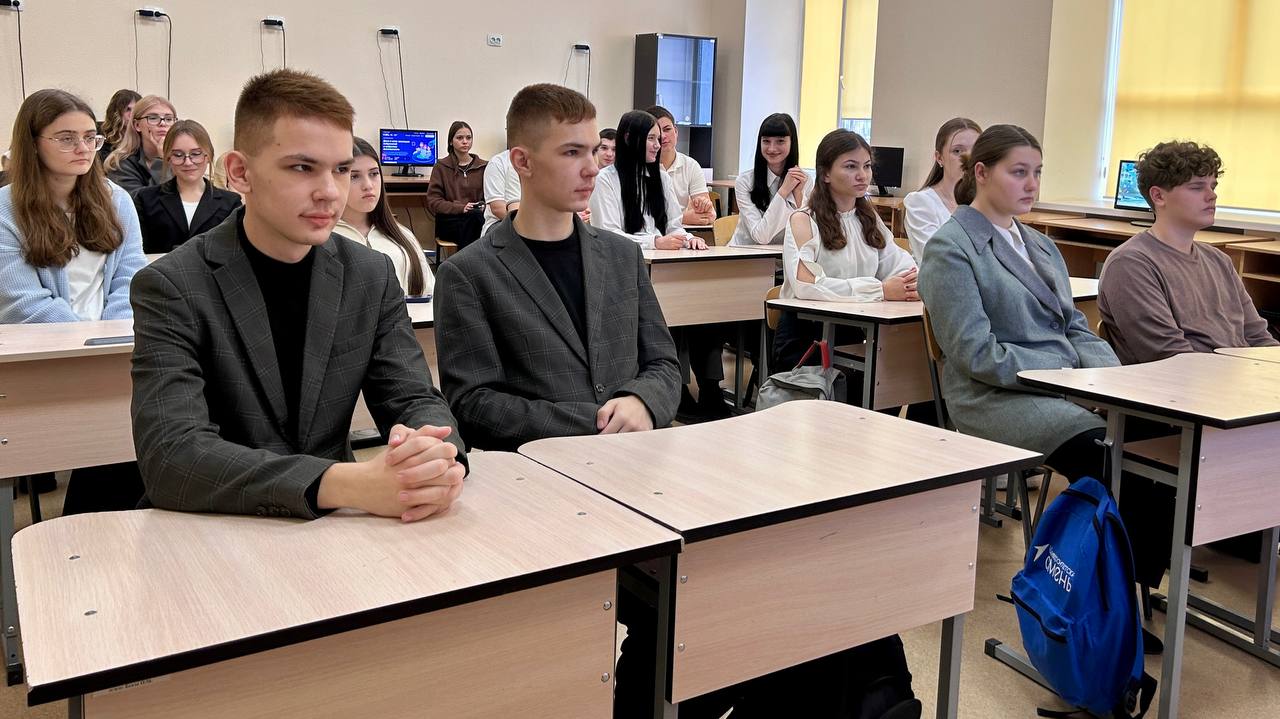 Григорий Прохватилов: Во Всемирный день информации в мелитопольской школе №19 прошел особенный урок Григорий Прохватилов: Во Всемирный день информации в мелитопольской школе №19 прошел особенный урок