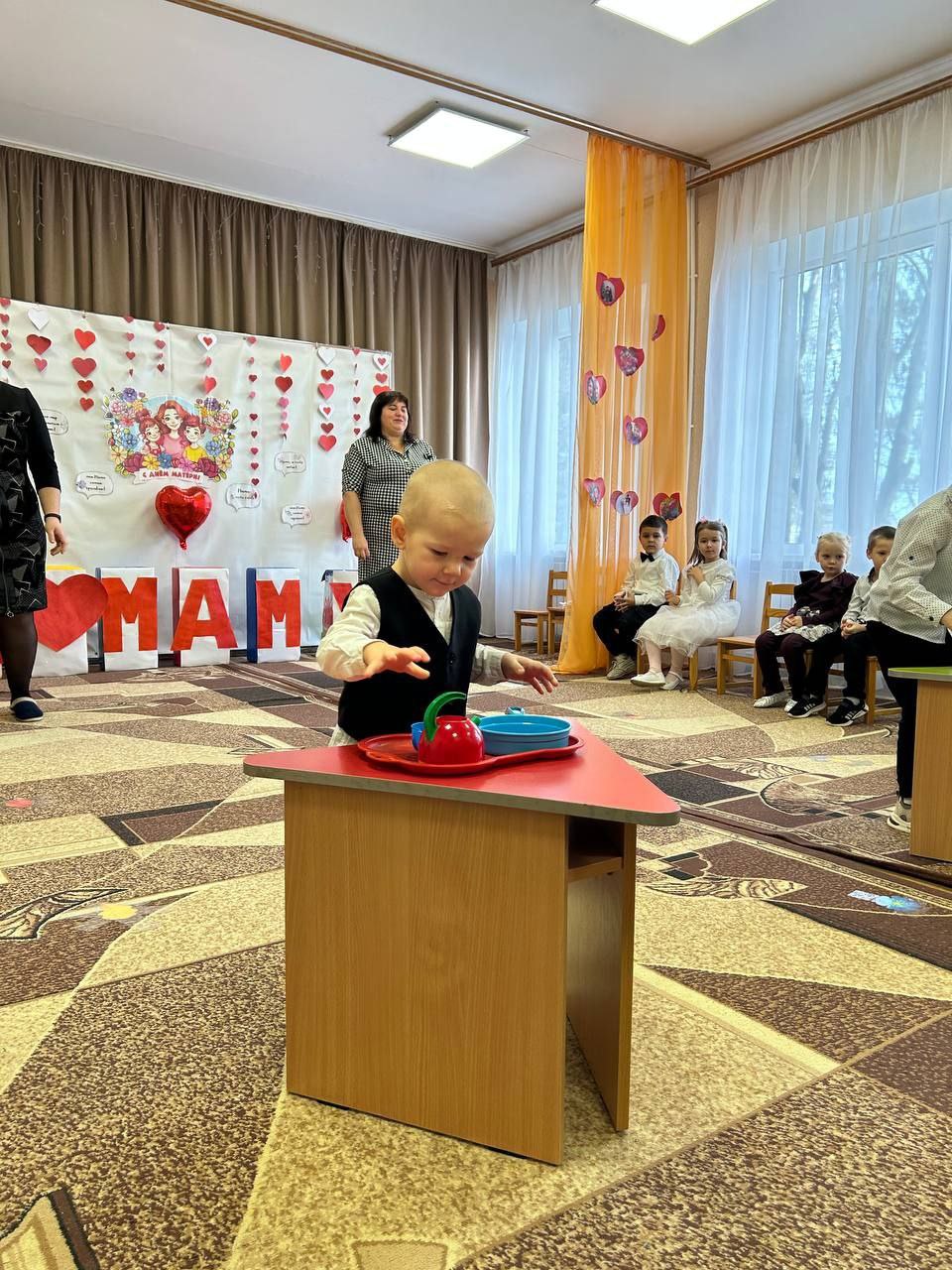 В Тимошевском детском саду отметили День Матери В Тимошевском детском саду отметили День Матери