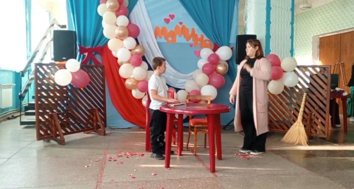 Любовь и забота, тепло и нежность, поддержка и терпение, добро и прощение - все эти слова у нас ассоциируются с мамой! И праздничный концерт "Мамино сердце" в Степановском Первом СДК был пронизан любовью, теплом и нежностью... Любовь и забота, тепло и нежность, поддержка и терпение, добро и прощение - все эти слова у нас ассоциируются с мамой! И праздничный концерт "Мамино сердце" в Степановском Первом СДК был пронизан любовью, теплом и нежностью...