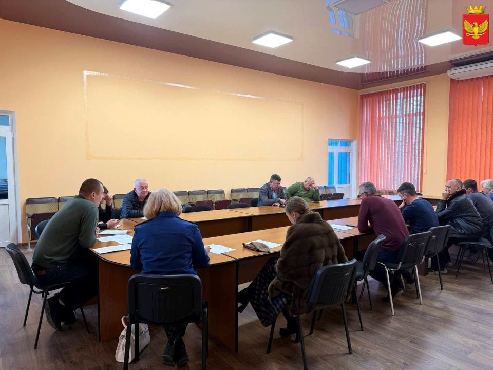 В среду, 26 ноября, Приморский окружной Совет депутатов собрался на очередное сессионное заседание, которое провел председатель Совета Никита Комелов В среду, 26 ноября, Приморский окружной Совет депутатов собрался на очередное сессионное заседание, которое провел председатель Совета Никита Комелов