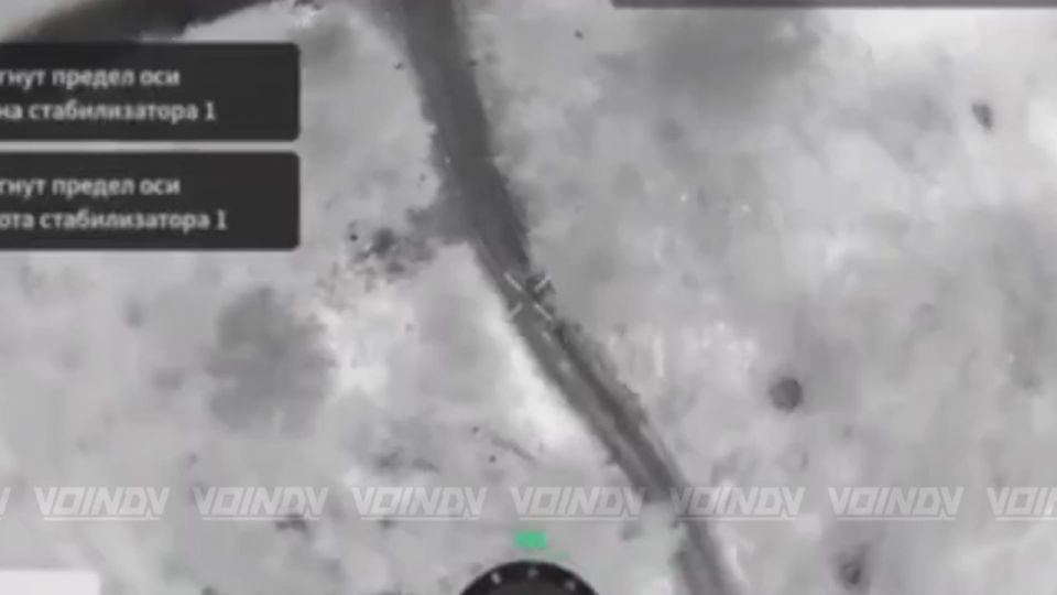 В завершение сегодняшнего хит-парада видео огневого поражения хлопчиков в Гуляйполе, в очередной раз (наверное, теперь уж точно в последний) обращаемся к противнику, который еще зачем-то остаётся в городе