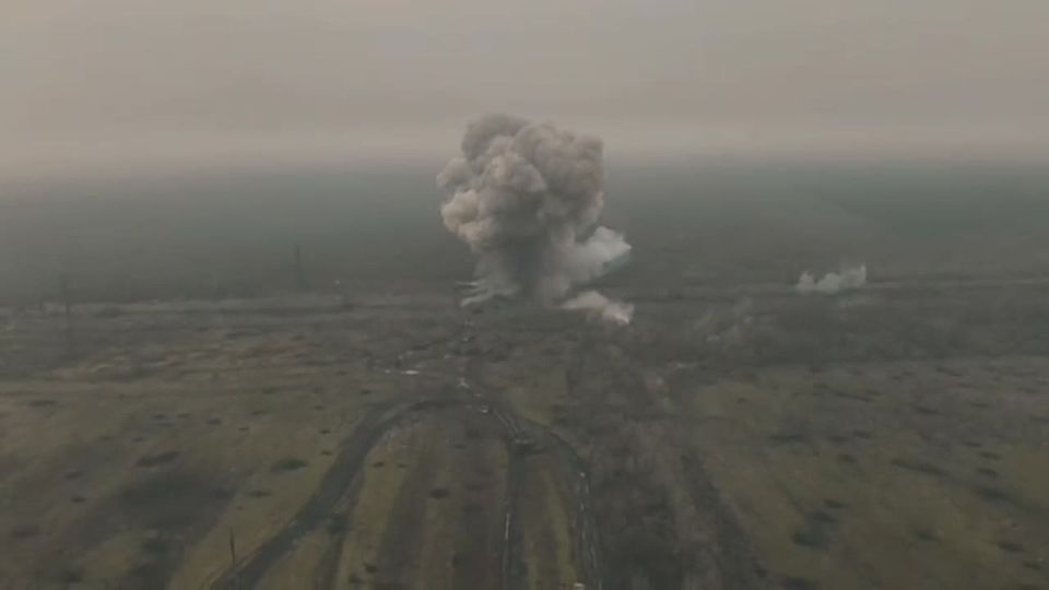 Красиво Мощный прилет ОДАБ-1500 с УМПК по позициям всушников