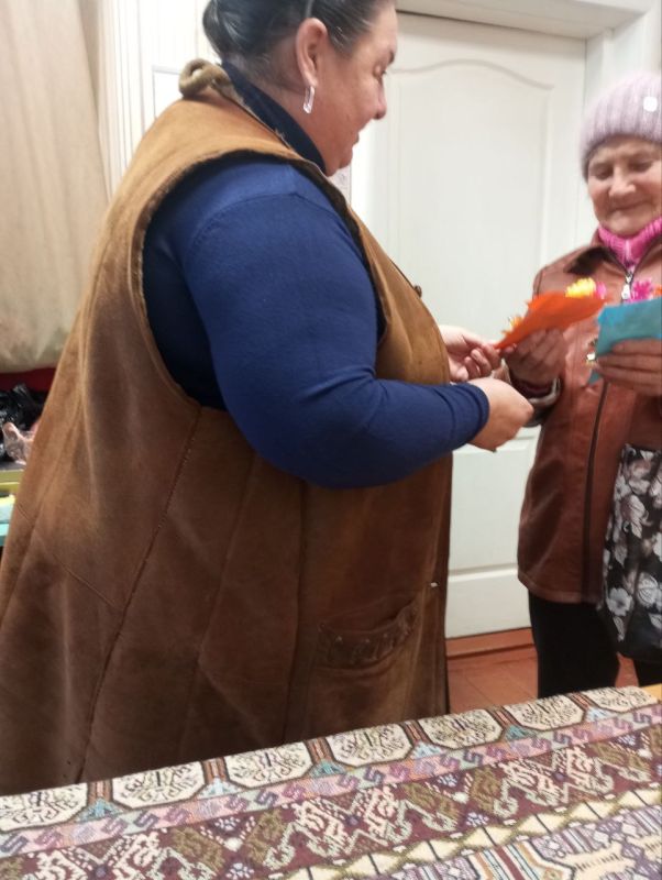           -  !            ,    ,      ...