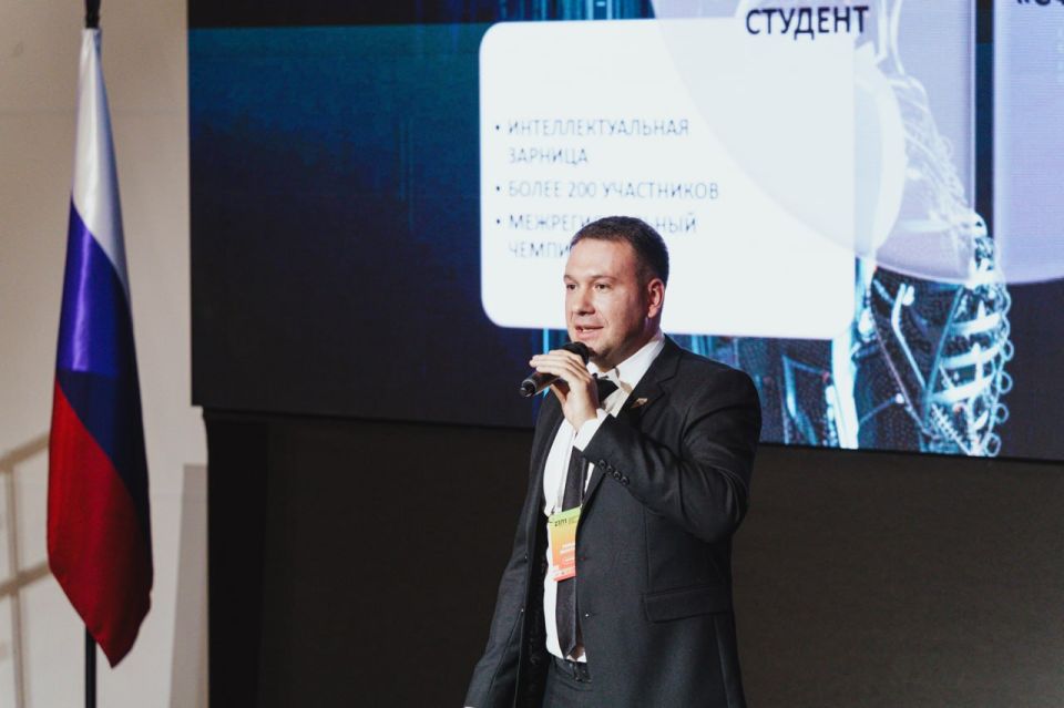 Крымская делегация приняла участие в бизнес-форуме «Запорожская область – регион возможностей» в Мелитополе Крымская делегация приняла участие в бизнес-форуме «Запорожская область – регион возможностей» в Мелитополе