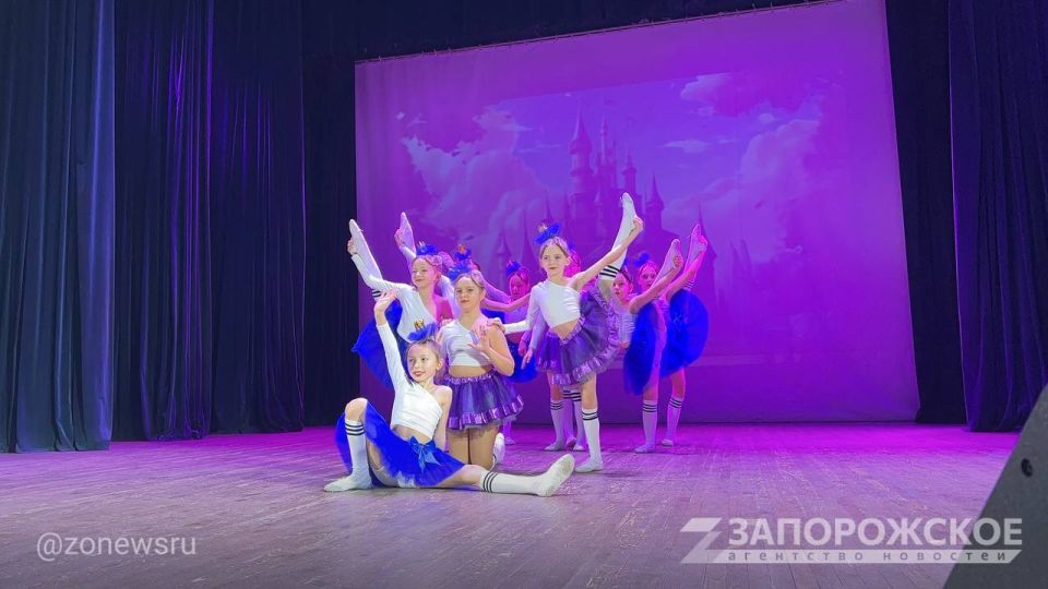 «Свет материнства». В Бердянске состоялся концерт ко Дню матери «Свет материнства». В Бердянске состоялся концерт ко Дню матери