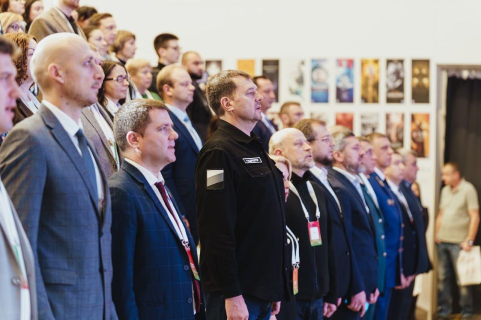 Крымская делегация приняла участие в бизнес-форуме «Запорожская область – регион возможностей» в Мелитополе Крымская делегация приняла участие в бизнес-форуме «Запорожская область – регион возможностей» в Мелитополе