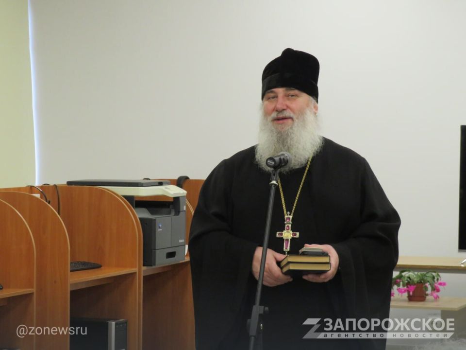 В библиотеке Энергодара отметили День матери В библиотеке Энергодара отметили День матери