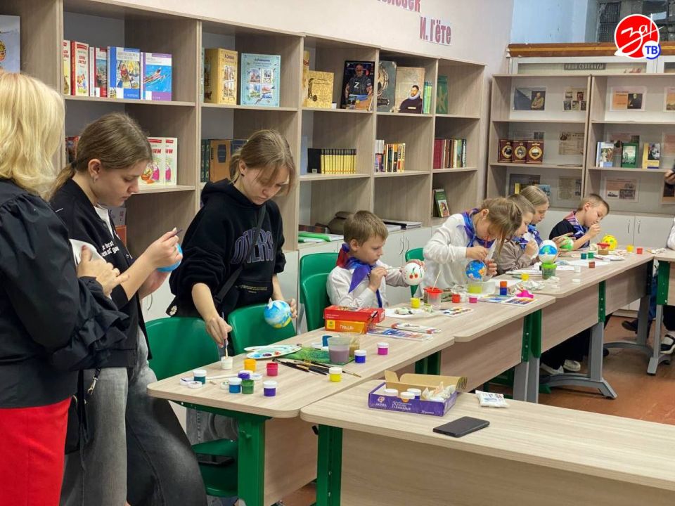 В рамках первого этапа конкурса «Рождественская игрушка» состоялся мастер-класс по созданию авторской новогодней игрушки для Патриарха В рамках первого этапа конкурса «Рождественская игрушка» состоялся мастер-класс по созданию авторской новогодней игрушки для Патриарха