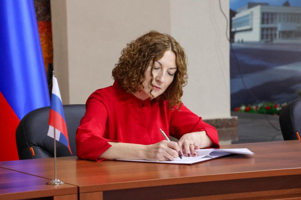 Ольга Любимова: Министерства культуры Луганской Народной Республики, Донецкой Народной Республики, Херсонской и Запорожской областей подписали соглашение о сотрудничестве Ольга Любимова: Министерства культуры Луганской Народной Республики, Донецкой Народной Республики, Херсонской и Запорожской областей подписали соглашение о сотрудничестве