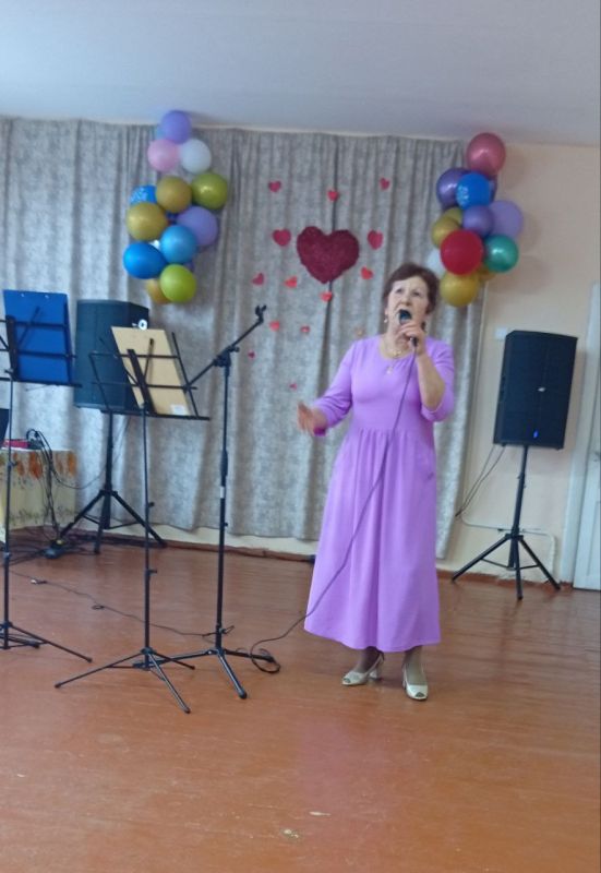 "Прекрасен мир любовью материнской" "Прекрасен мир любовью материнской"