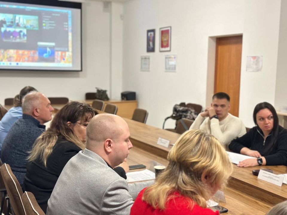 28 ноября 2025 года состоялось двадцать пятое (внеочередное) заседание Васильевского окружного Совета депутатов первого созыва 28 ноября 2025 года состоялось двадцать пятое (внеочередное) заседание Васильевского окружного Совета депутатов первого созыва