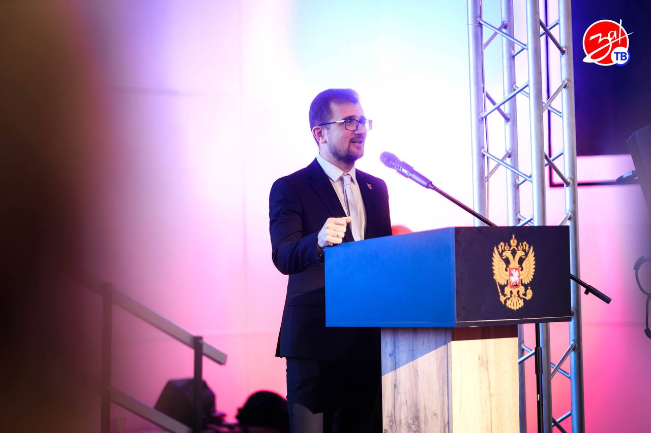 В Мелитополе состоялся форум-конференция «Осаждённая крепость русской цивилизации» В Мелитополе состоялся форум-конференция «Осаждённая крепость русской цивилизации»