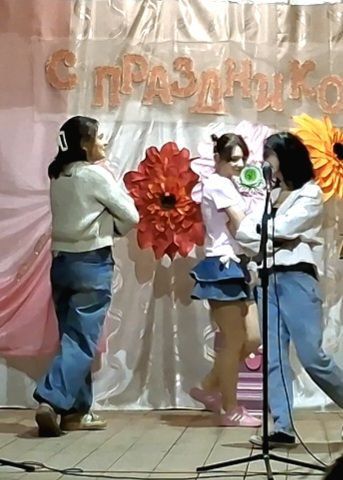 28 ноября в Новоконстантиновском сельском доме культуры состоялся праздничний концерт ко Дню Матери "Тепло твоих лучистых глаз" 28 ноября в Новоконстантиновском сельском доме культуры состоялся праздничний концерт ко Дню Матери "Тепло твоих лучистых глаз"