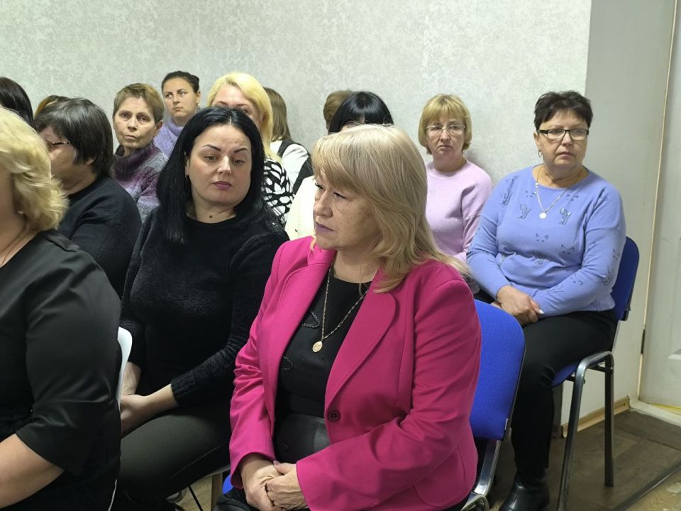 Сегодня на территории Акимовского муниципального округа с рабочим визитом пребывают сотрудники Российской государственной библиотеки и Белгородской государственной универсальной библиотеки Сегодня на территории Акимовского муниципального округа с рабочим визитом пребывают сотрудники Российской государственной библиотеки и Белгородской государственной универсальной библиотеки