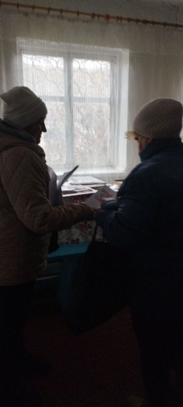 1 декабря обозначен как Всемирный день борьбы со СПИДом и был учреждён с целью повышения осведомленности об эпидемии СПИДа, вызванной распространением ВИЧ-инфекции 1 декабря обозначен как Всемирный день борьбы со СПИДом и был учреждён с целью повышения осведомленности об эпидемии СПИДа, вызванной распространением ВИЧ-инфекции