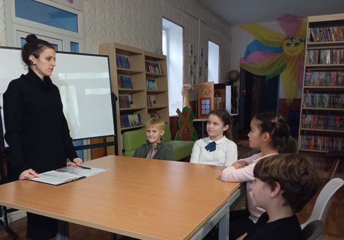 Беседа о терроризме в Приазовской центральной библиотеке