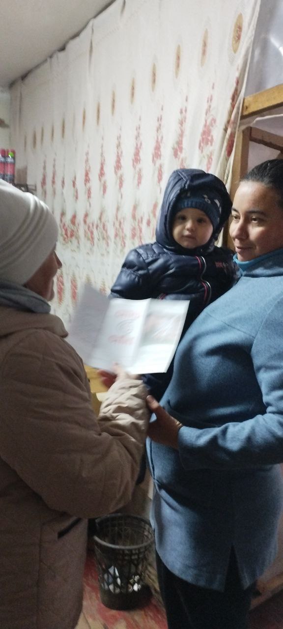 1 декабря обозначен как Всемирный день борьбы со СПИДом и был учреждён с целью повышения осведомленности об эпидемии СПИДа, вызванной распространением ВИЧ-инфекции 1 декабря обозначен как Всемирный день борьбы со СПИДом и был учреждён с целью повышения осведомленности об эпидемии СПИДа, вызванной распространением ВИЧ-инфекции