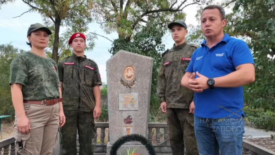 Ко Дню Неизвестного Солдата «Народный фронт» завершил реставрацию братской могилы в селе Десятилетие Октября Куйбышевского района Ко Дню Неизвестного Солдата «Народный фронт» завершил реставрацию братской могилы в селе Десятилетие Октября Куйбышевского района