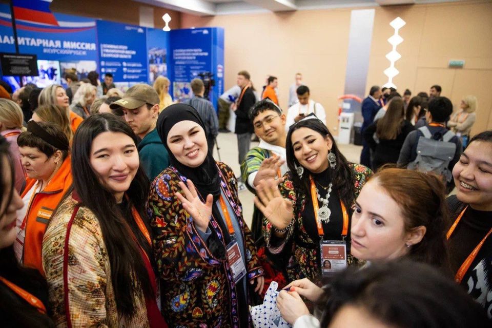 Статс-секретарь – заместитель Министра обороны РФ, председатель фонда «Защитники Отечества» Анна Цивилева приняла участие в церемонии награждения Международной премии #МЫВМЕСТЕ и вручила награды лауреатам номинации «Герои... Статс-секретарь – заместитель Министра обороны РФ, председатель фонда «Защитники Отечества» Анна Цивилева приняла участие в церемонии награждения Международной премии #МЫВМЕСТЕ и вручила награды лауреатам номинации «Герои...