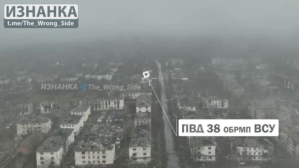 Уничтожение ФАБом-1500 очередного ПВД ВСУ в Мирнограде